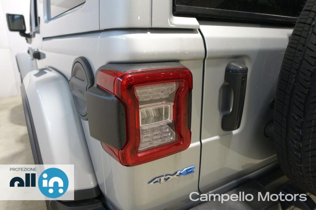 JEEP Wrangler PHEV Unlimited 2.0 4XE 380cv At8 Sahara Usato