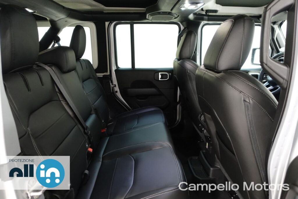JEEP Wrangler PHEV Unlimited 2.0 4XE 380cv At8 Sahara Usato