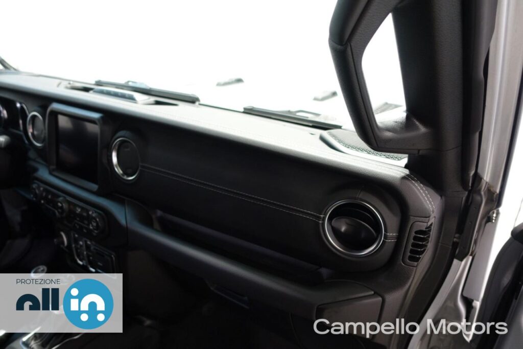 JEEP Wrangler PHEV Unlimited 2.0 4XE 380cv At8 Sahara Usato