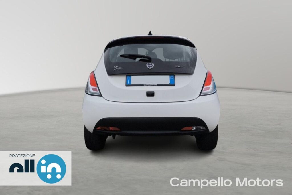 LANCIA Ypsilon 1.0 70cv Hybrid S&S Gold Usato