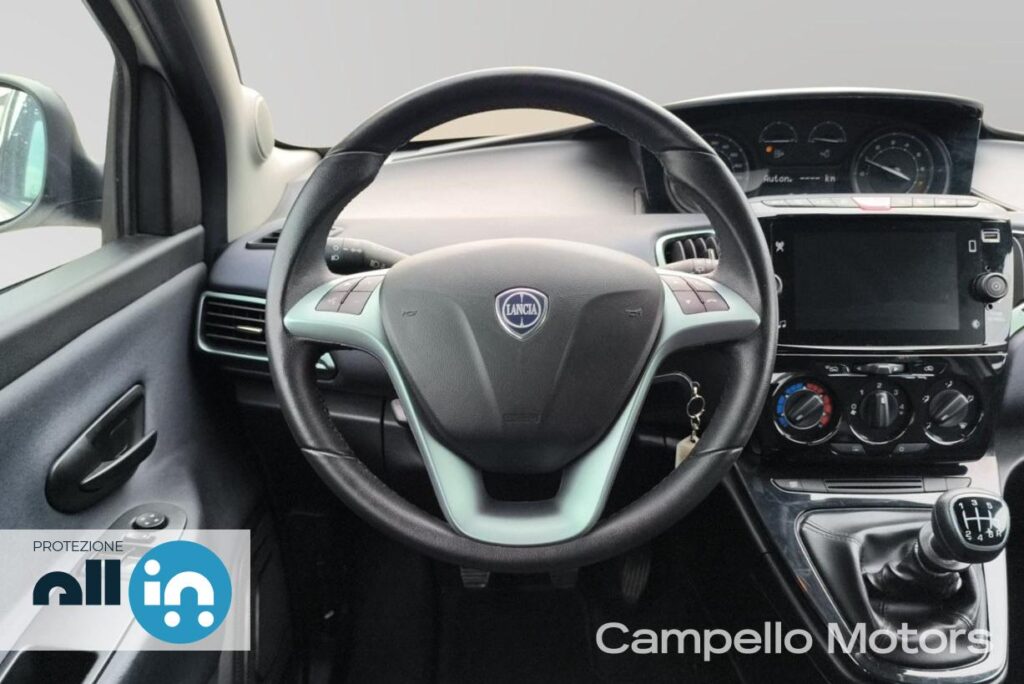 LANCIA Ypsilon 1.0 70cv Hybrid S&S Gold Usato