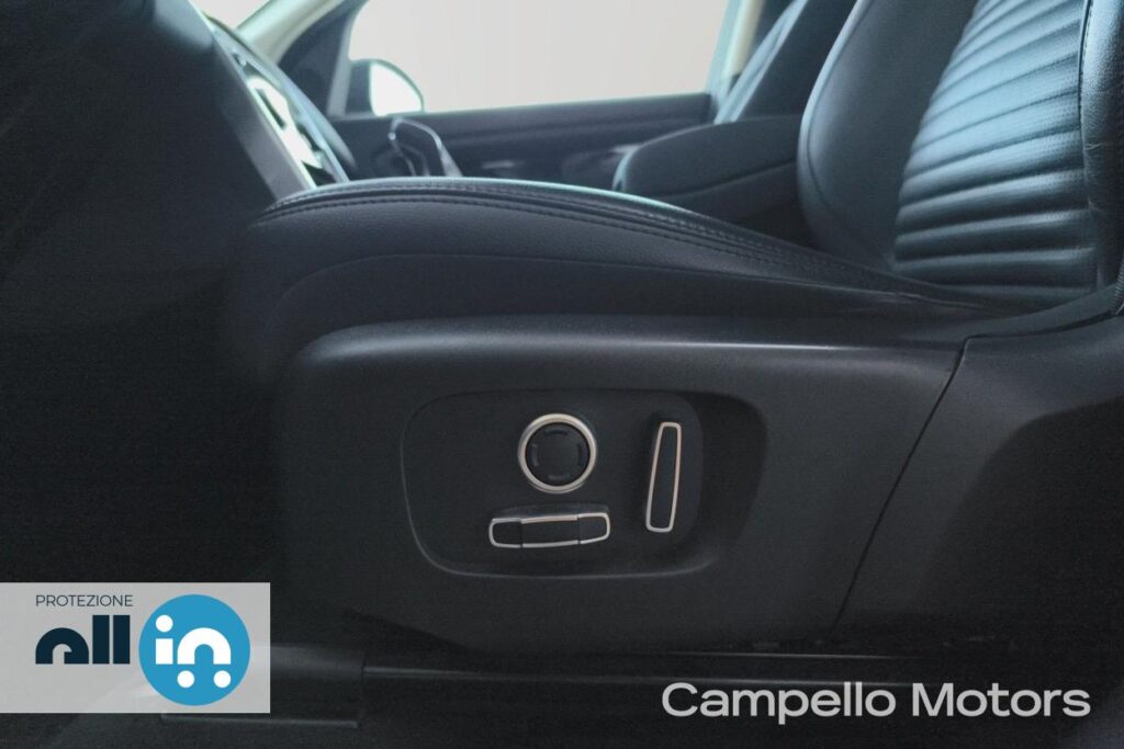 LAND ROVER Discovery Sport 2.0 TD4 163cv AWD Auto SE Usato Mestre