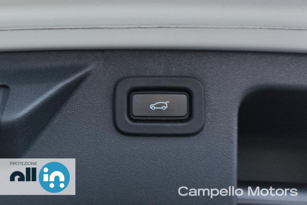 LAND ROVER Discovery Sport 2.0 TD4 163cv AWD Auto SE Usato Mestre