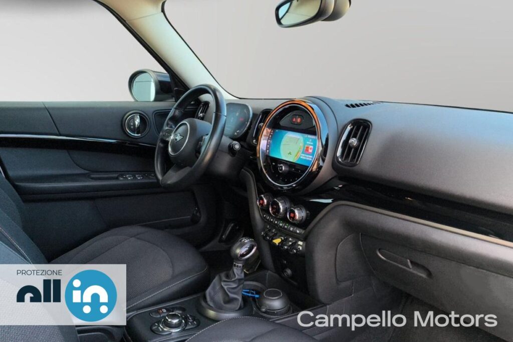 MINI Mini Countryman 1.5 Cooper SE Essential all4 auto Usato
