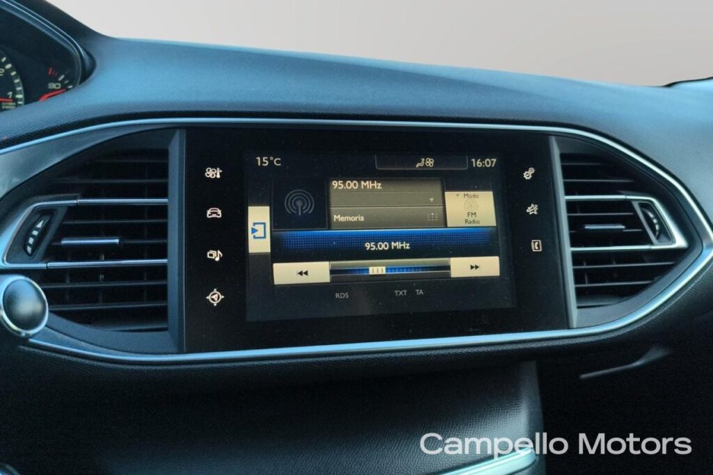PEUGEOT 308 1.2 puretech t s&s 110cv 5p Active  Usato Mestre Terraglio