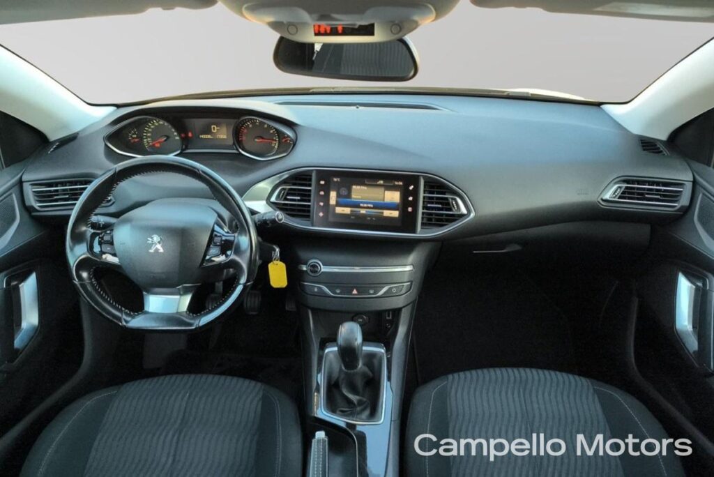 PEUGEOT 308 1.2 puretech t s&s 110cv 5p Active  Usato Mestre Terraglio